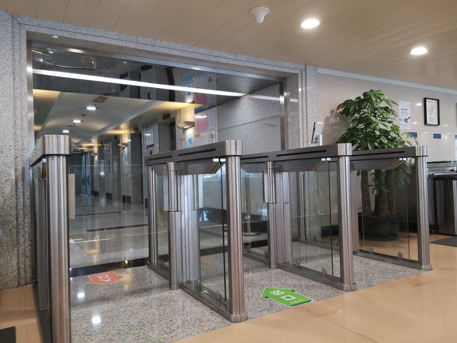 GYM Fitness Center VIP Member Access Control System Rfid QR Code Face